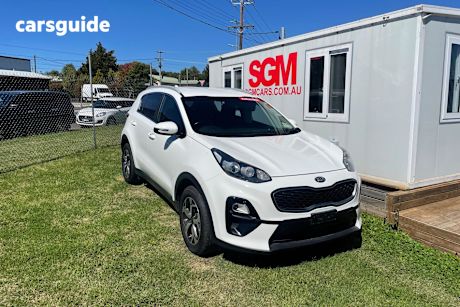 White 2019 Kia Sportage Wagon Si (Fwd)