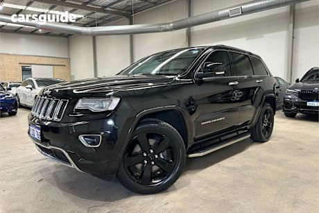 Black 2015 Jeep Grand Cherokee SUV OVERLAND 4X4