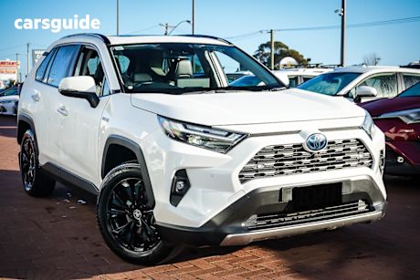 White 2024 Toyota RAV4 Wagon Cruiser (2Wd) Hybrid
