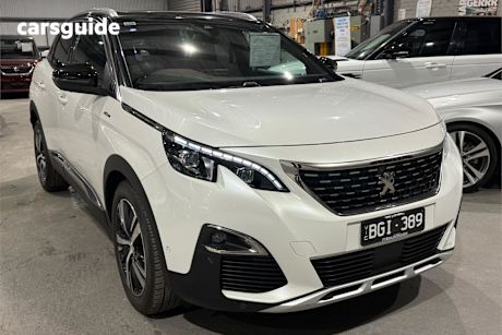 White 2019 Peugeot 3008 Hatch GT LINE F