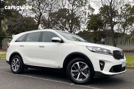 White 2019 Kia Sorento SUV SPORT 4X4