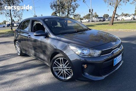 Grey 2019 Kia RIO Hatch SPORT F