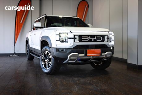 White 2024 BYD Shark 6 Ute Tray PREMIUM 4X4