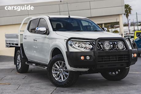 White 2016 Mitsubishi Triton Ute Tray GLS 4X4