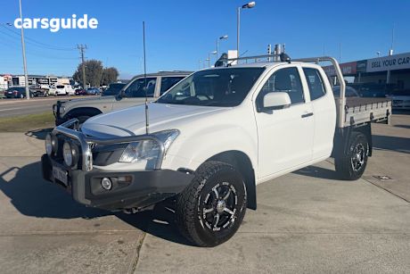 White 2016 Isuzu D-MAX Ute Tray SX 4X4