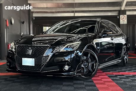 Black 2014 Toyota Crown Sedan ATHLETE G 4DR SEDAN 8SP AUTO 3.5I