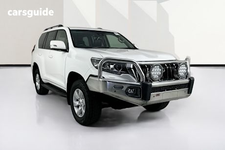 White 2022 Toyota Landcruiser Prado Wagon Gxl Premium Interior
