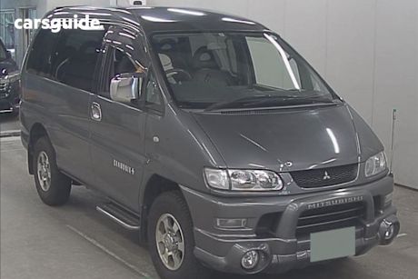 Grey 2005 Mitsubishi Delica SUV SPACEGEAR 4WD