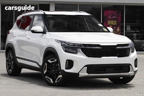 White 2025 Kia Seltos SUV GT-LINE 4X4