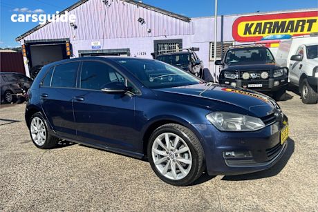 Blue 2014 Volkswagen Golf Hatchback 103 Tsi Highline