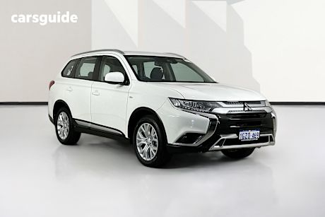 White 2020 Mitsubishi Outlander Wagon Es 7 Seat (2Wd)