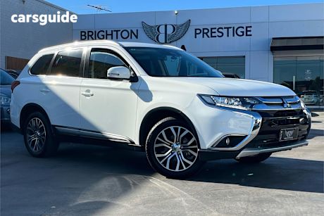 White 2018 Mitsubishi Outlander Wagon Ls 7 Seat (Awd)