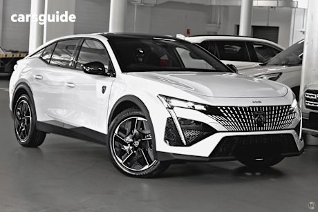 White 2025 Peugeot 408 SUV GT PREMIUM HYBRID F
