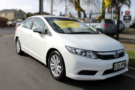 White 2012 Honda Civic Sedan VTI-L F