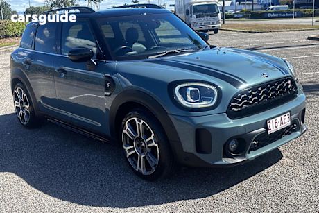 Green 2020 Mini Countryman SUV COOPER S CLASSIC F