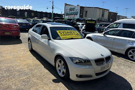 White 2011 BMW 3 Sedan 320I LIFESTYLE R