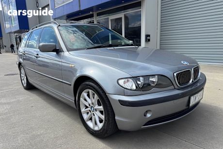 Grey 2005 BMW 3 SUV 320I R