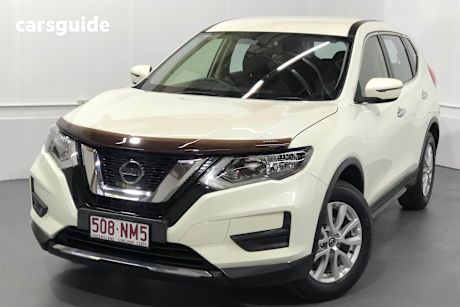 White 2017 Nissan X-Trail SUV ST 4X4