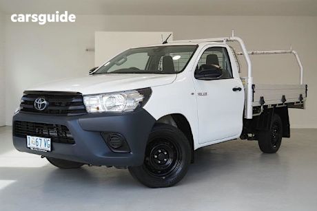 White 2020 Toyota Hilux Ute Tray WORKMATE R