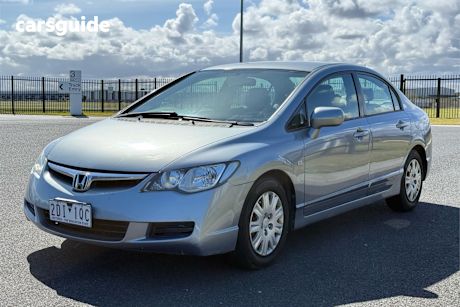 Silver 2005 Honda Civic Sedan GLI F