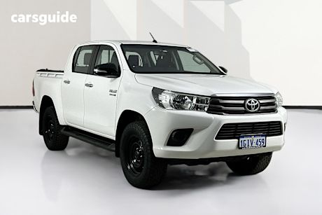 White 2017 Toyota Hilux Dual Cab Utility Sr Hi-Rider