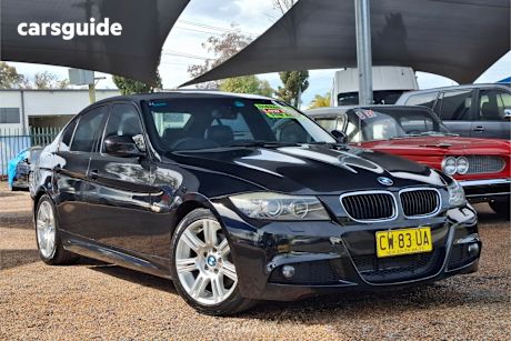 Black 2010 BMW 320I Sedan Lifestyle