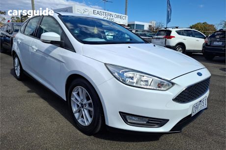 White 2016 Ford Focus Hatch TREND F