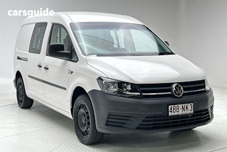 White 2020 Volkswagen Caddy Commercial TSI220 F