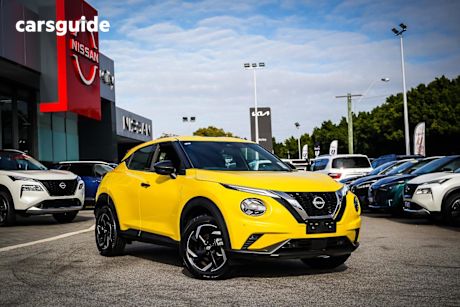 Yellow 2024 Nissan Juke Hatchback St+