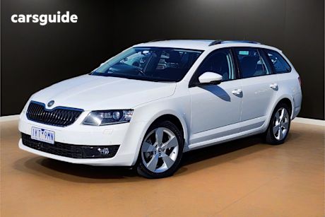 White 2014 Skoda Octavia SUV AMBITION PLUS 103TSI F