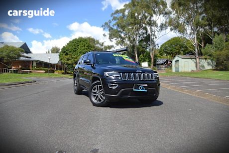 Black 2019 Jeep Grand Cherokee SUV LAREDO R