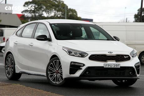 White 2019 Kia Cerato Hatch GT F