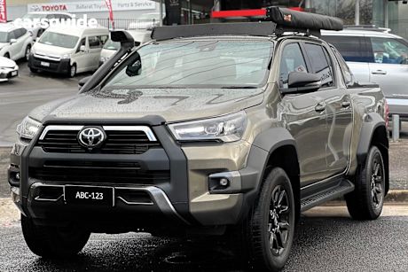 Bronze 2023 Toyota Hilux Ute Tray ROGUE 4X4