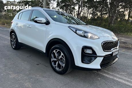 White 2020 Kia Sportage SUV S F