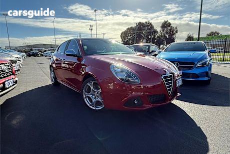 Red 2013 Alfa Romeo Giulietta Hatch QV F