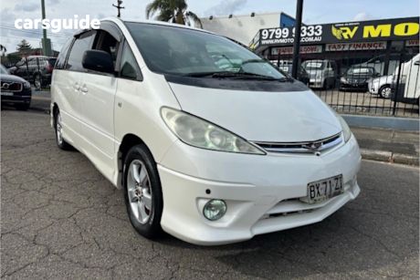 White 2004 Toyota Estima Wagon Aeras