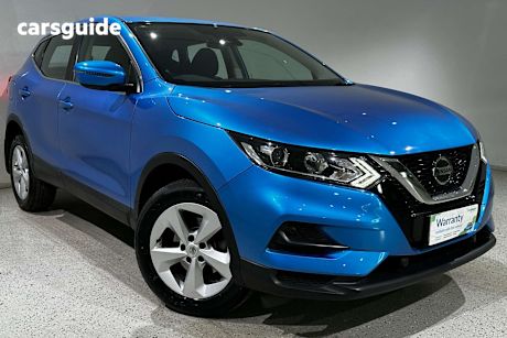 Blue 2019 Nissan Qashqai SUV ST F