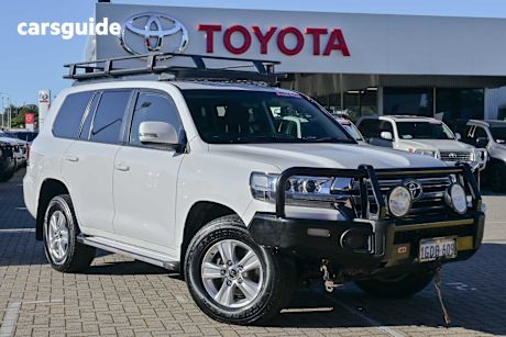 White 2016 Toyota Landcruiser SUV GXL 4X4