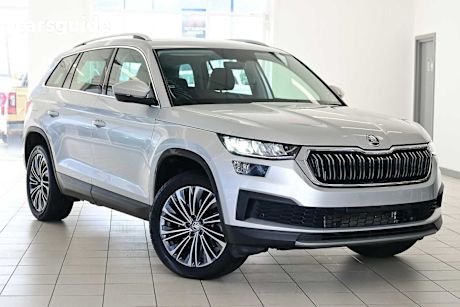 Silver 2023 Skoda Kodiaq SUV STYLE 4X4