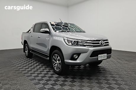 Silver 2016 Toyota Hilux Ute Tray SR5 4X4