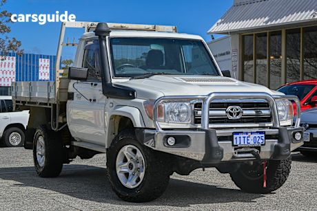 White 2019 Toyota Landcruiser Ute Tray GXL 4X4