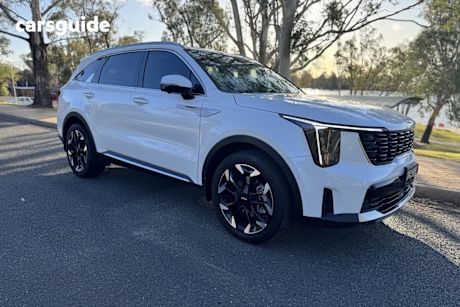 White 2024 Kia Sorento Wagon Gt-Line 7 Seat