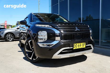 2023 Mitsubishi Outlander Wagon Exceed 7 Seat (Awd)