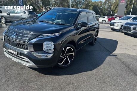 Black 2023 Mitsubishi Outlander Wagon Aspire 7 Seat (Awd)