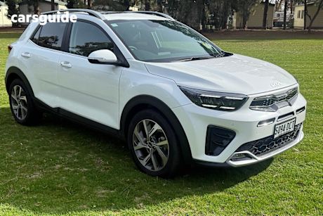 White 2025 Kia Stonic Wagon Gt-Line