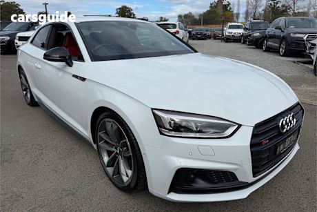White 2017 Audi S5 Coupe 4WD