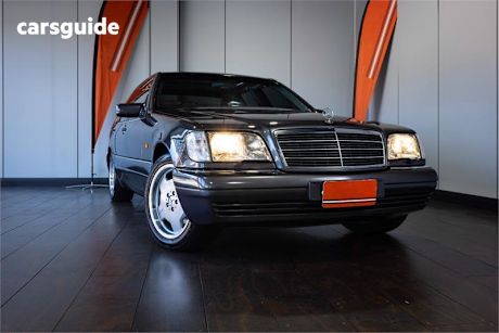 Grey 1995 Mercedes-Benz S-Class Sedan S500 R