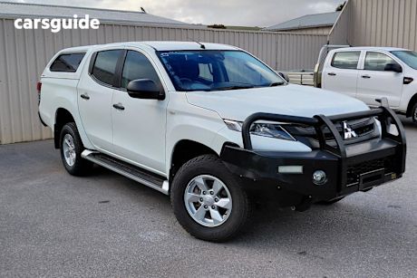 White 2020 Mitsubishi Triton Ute Tray GLX+ 4X4