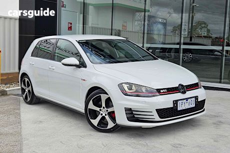 White 2015 Volkswagen Golf Hatch GTI F
