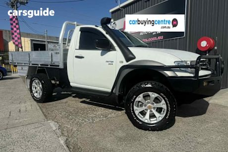 White 2012 Mitsubishi Triton Cab Chassis Glx (4X4)